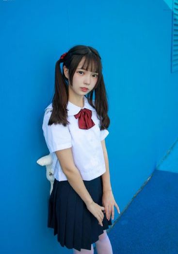 《AV无码A片高潮AV乳》_手机迅雷无删减90分钟观看