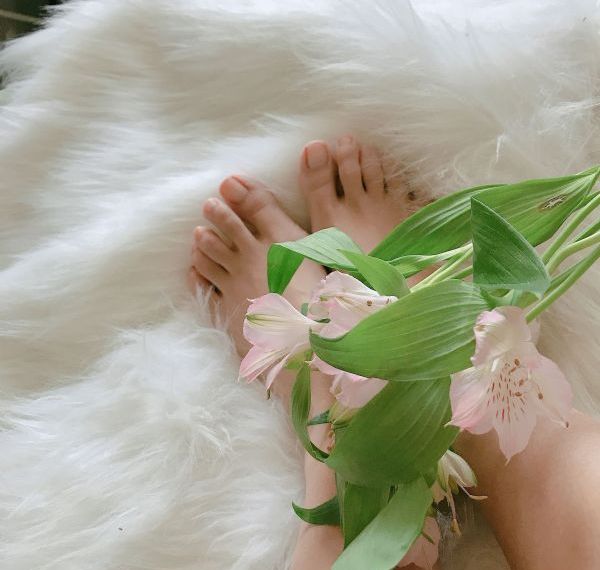 奶罩全透明漏R乳胸罩内裤_中文免费在线观看完整视频大全