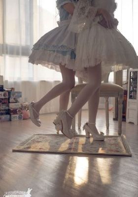 国产午睡沙发精品_免费日韩本草中国在线观看免费