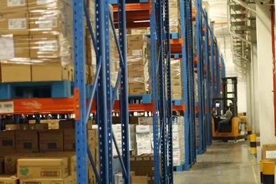 大V媽媽參觀保稅倉啦,從此海淘更放心!